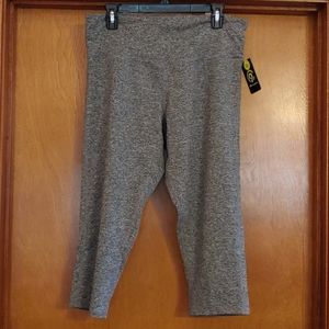 Workout Capri Pants